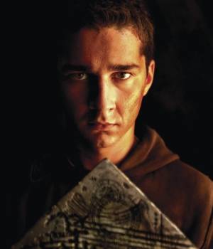 LaBeouf confiesa odiar 'Transformers 2' Shia-labeouf-300x350