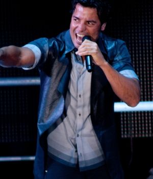 Habla Chayanne del cierre de su gira Chayanne-300x350