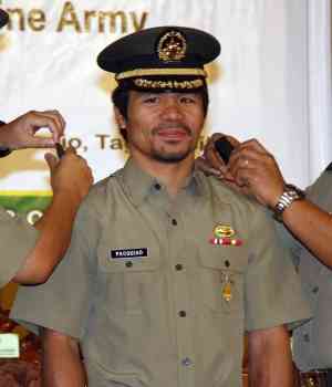 Pacquiao, nuevo teniente coronel Manny-pacquiao--300x350