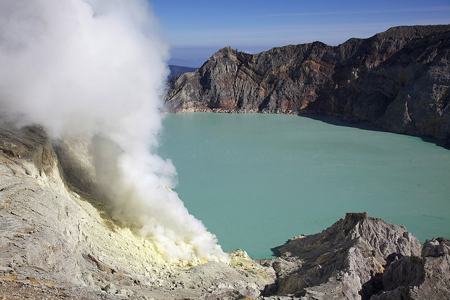 Los lagos volcánicos más impresionantes del mundo Lagoscrater_fb169d6f_4744_e478_c27b_9c26352d3e84