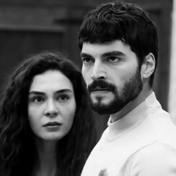 1. Hercai- Inimă schimbătoare -comentarii -Comments about serial and actors - Pagina 38 Xr5sk_1554619604_5363