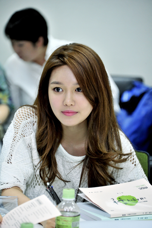 [OTHER][19-07-2014]Hình ảnh mới nhất từ trường quay bộ phim "Springtime of My Life" của SooYoung 20140806092908301