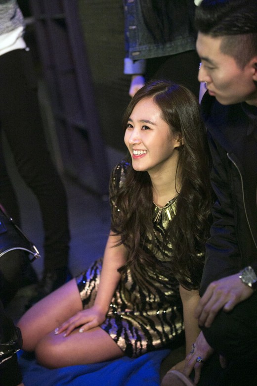 [PIC][19-01-2015]Yuri làm khách mời cho chương trình mới của kênh JTBC - "Dating Alone" 20150212151410919