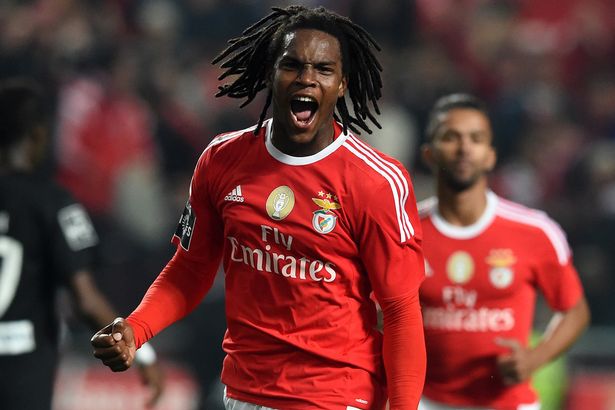 Man Utd sắp có tài năng trẻ 40 triệu bảng Benficas-Renato-Sanches-celebrates