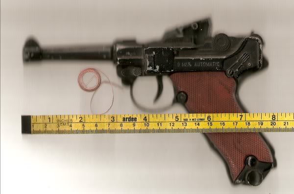 Mattel commercials for their 1960's toy cap guns... Luger2