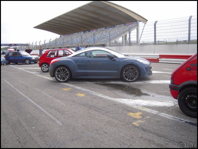 RCZ 2.0L HDI 163 / Bleu Tuanake de Joske - Page 2 2012_PeugeotGTIclub_Zandvoort_002