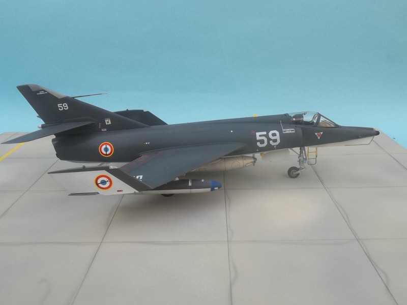 1/48 Heller Etendard IVM 100_3628