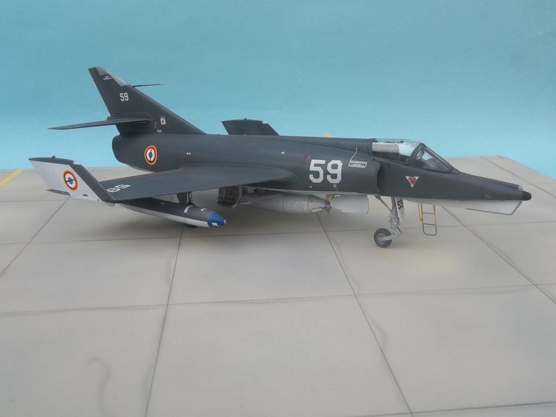 1/48 Heller Etendard IVM 100_3629