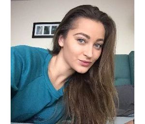 Scammer with photos of Dani Daniels (PART 1) ZnoZYVRTUVJ9aUI8z0sYxdUAhsub768DXI1PT8fkWxawaWUxHIJ-DtDHtUQwbmTL