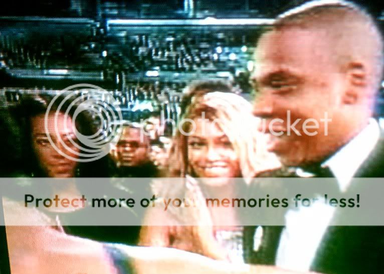 beyonce au Grammy award 2008 (duo avec Tina) - Page 5 Ririgrammy4