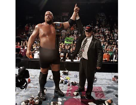 'The World's Largest Athlete',the Big Show  SHOW_HEYMANstand07-04