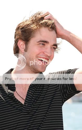 Robert Pattinson! Robert40