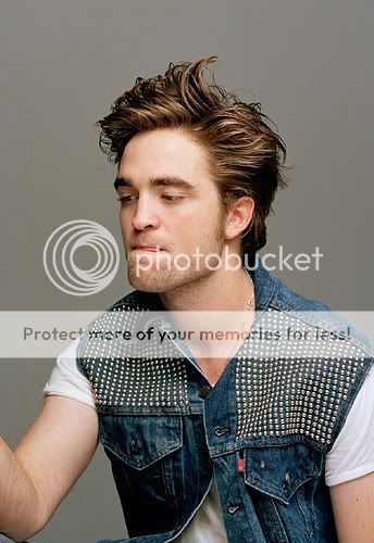 Robert Pattinson! Robert42