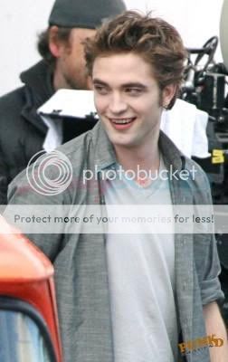 Robert Pattinson! Robert43