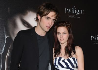 Twilight Premiere: France Normal_rob_kristin_paris_premiere