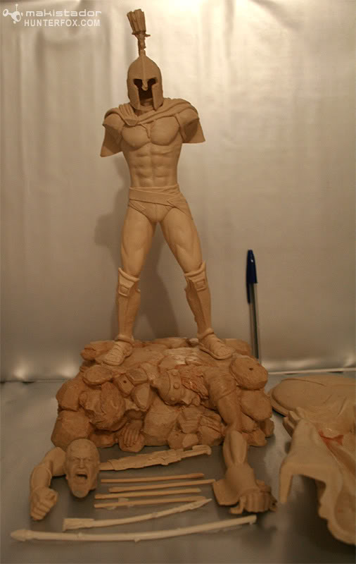 TERMINE - Statue kit resine Leonidas film 300 - SPARTIATES ! 1-35