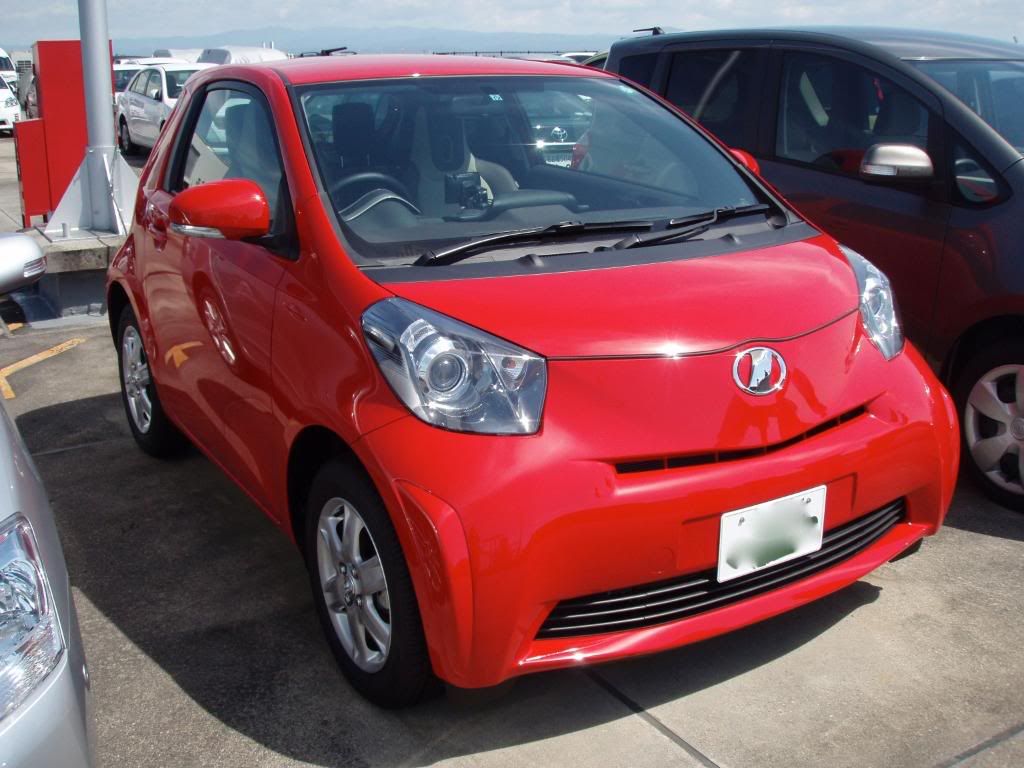 Other car models spotted in Japan > Sep 2009 TOYIQ01