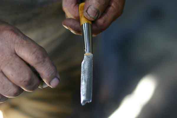 Spanish folding knife workshop visit photos Galiciaknives-19