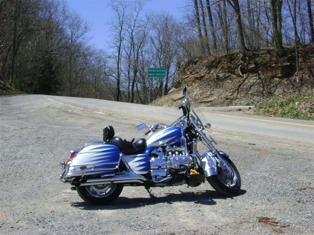 Highest Point In Kentucky BlackMntKyRide4-23-09010Large