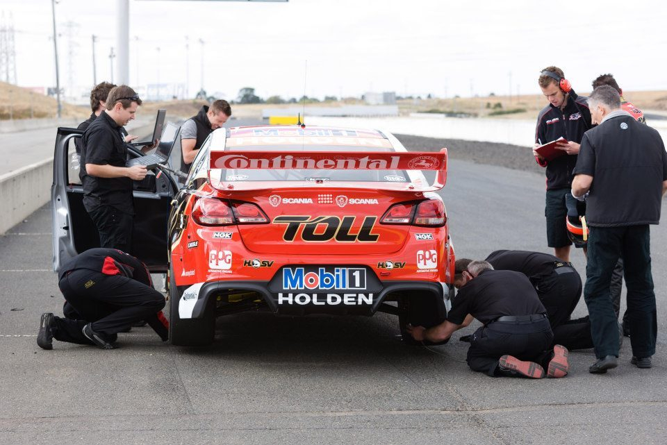 2013 V8SC Team Launch's Hrt2_zps4bf6d22b