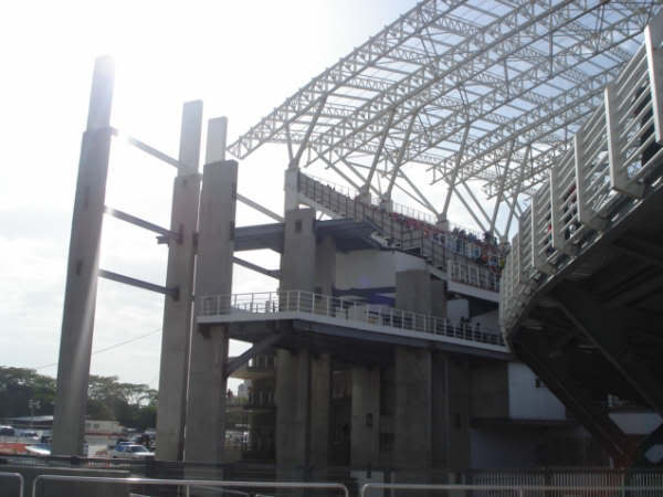 Fotos del Estadio J. A. Anzotegui - PLC 58