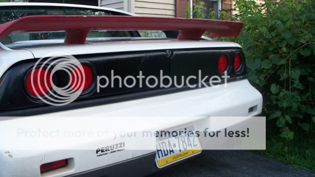 New taillights on the fiero Pisa014