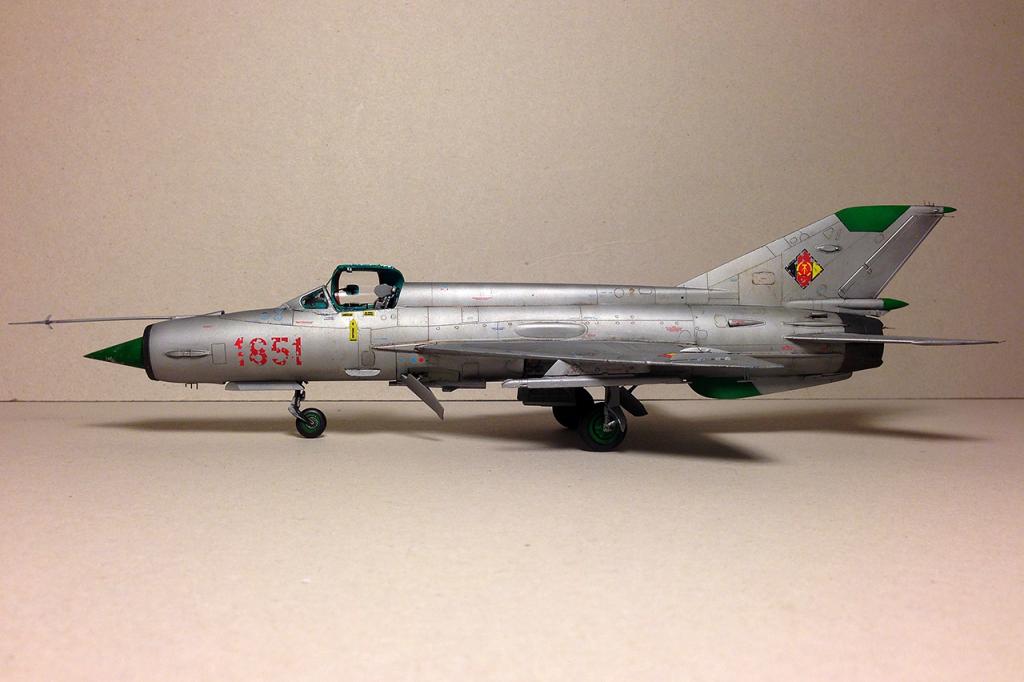 MIG-21MF DDR 001_zpsc2952219