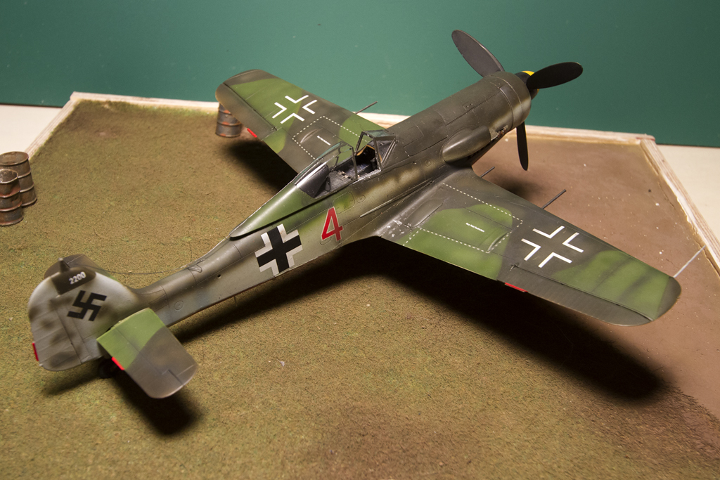 Luftwaffe 1945 - FW-190D x3 Tri-075_zps1d5f2272