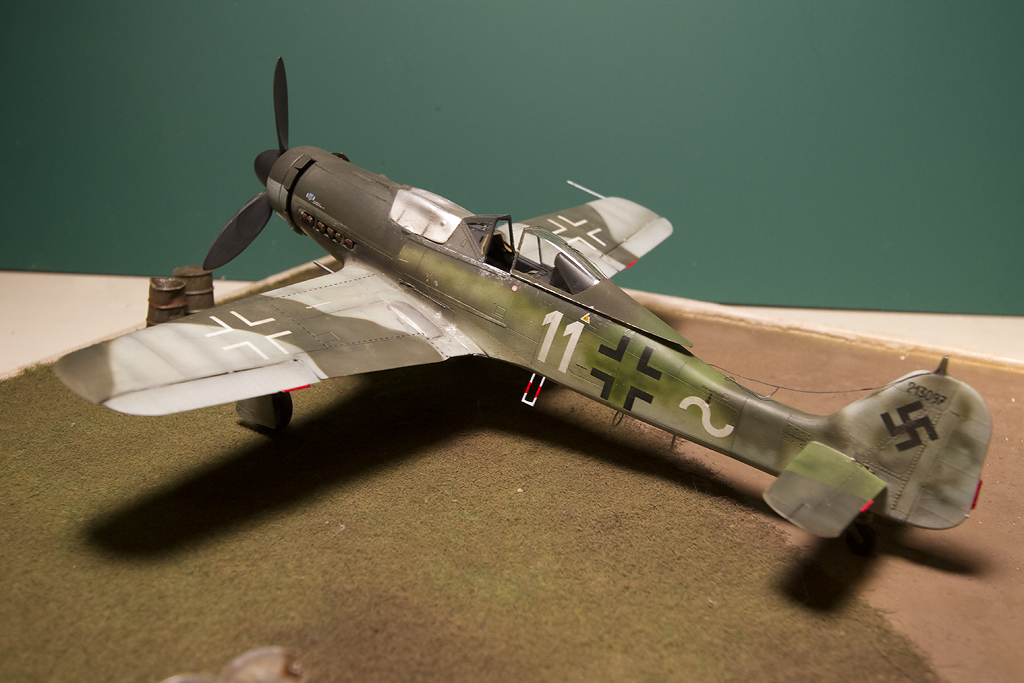 Luftwaffe 1945 - FW-190D x3 Tri-081_zps2b107172