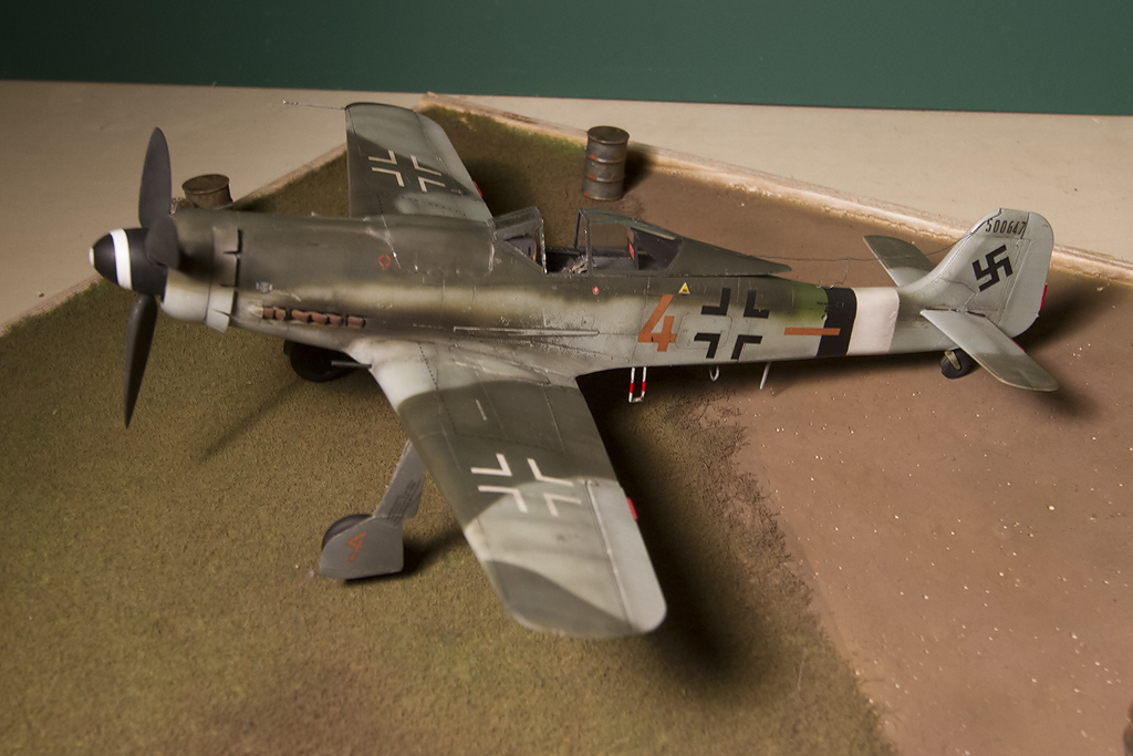 Luftwaffe 1945 - FW-190D x3 Tri-089_zpsa509adda