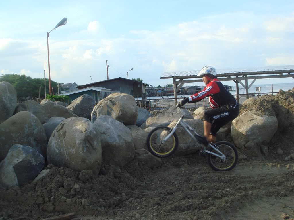 biketrials davao - April 6,2008 DSC05869