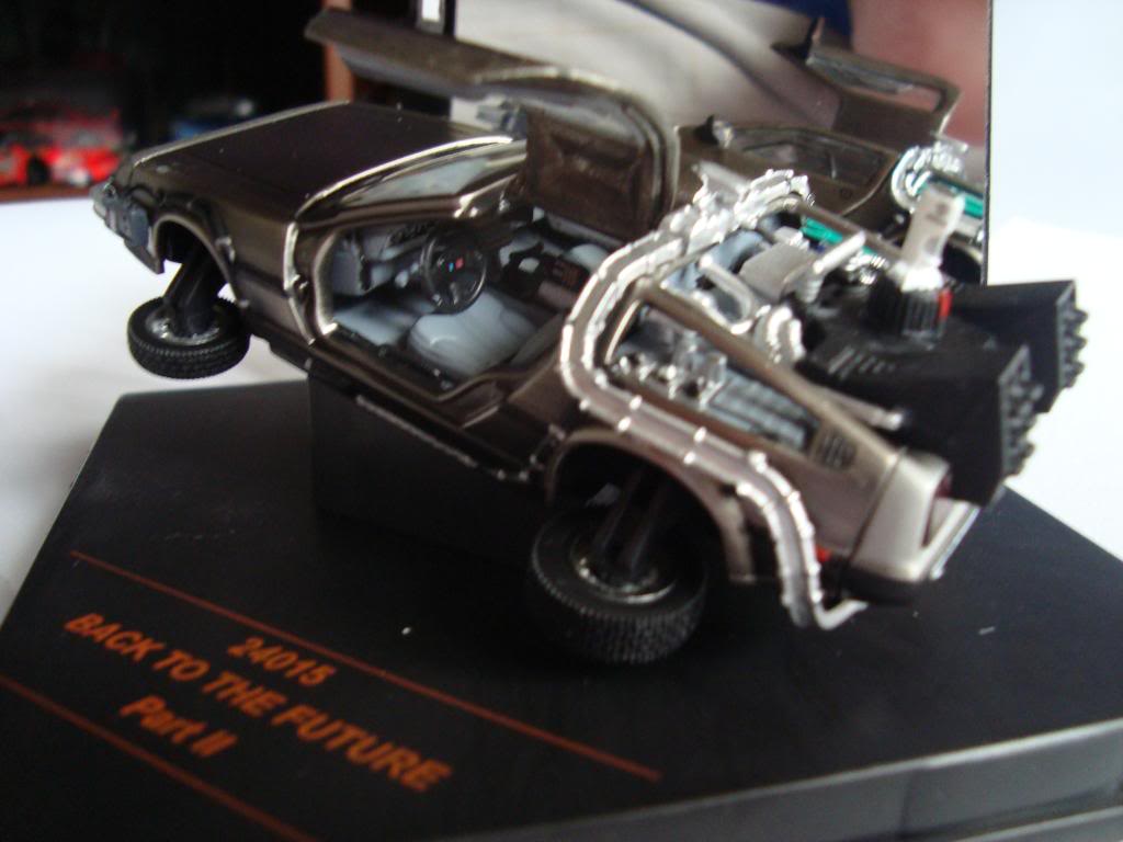 Delorean BTTF p2, 1:43 Vitesse DSC05873