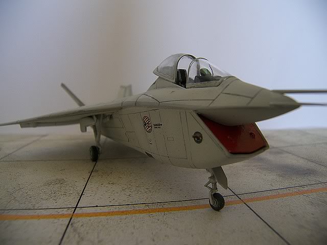 Boeing X-32A - JSF - revell- 1/72eme 100_8883