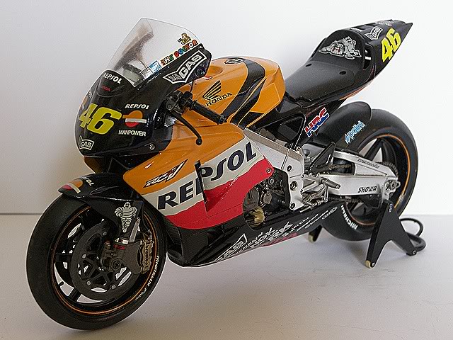 Frelon 94 - Mes Honda RC 211 V - Page 2 100_9034