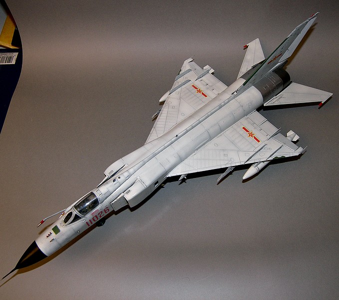 [TRUMPETER]PLAAF J-8F Finback - 1/48 100_0996