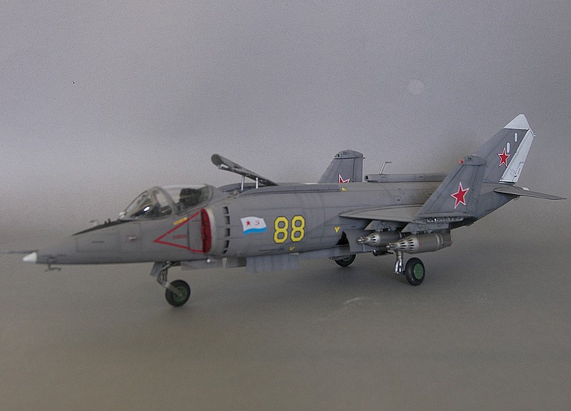 [HOBBY BOSS]Yak-38M Forger A - 1/48ème 100_9368