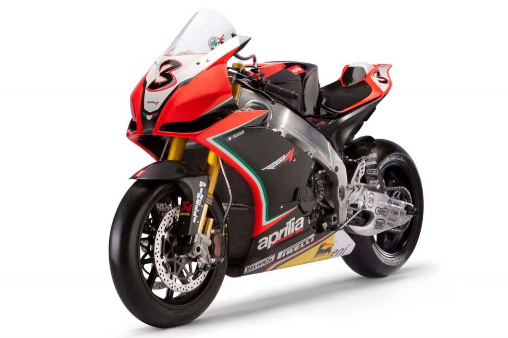 [CGM] Aprilia RSV4 - 2012 superbike world champion - 1/12eme Aprilia-rsv4-04-100212-1024x683