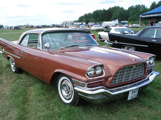 AMT '57 Chrysler 300C 300C%20in%20Copper%20brown_zpslrskrarb