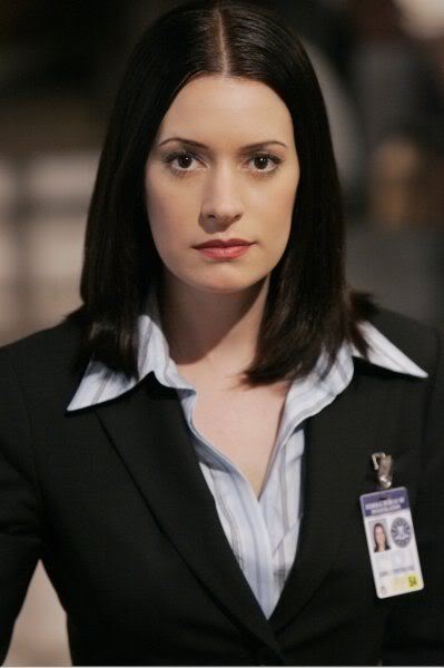 Paget Brewster Paget3