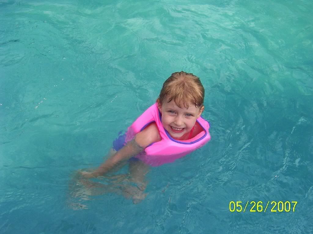 enjoy the pics of my 4 year old sister..... AverySwimming