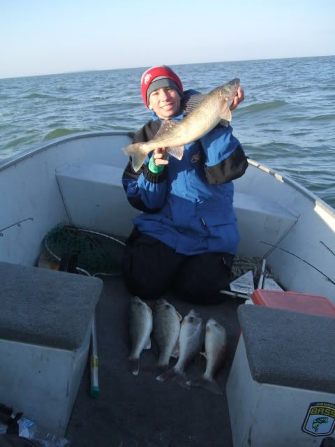 Weekend-Turtle Creek/Reef-Walleye and Story 102-2