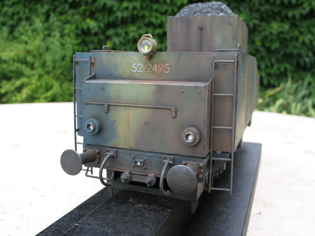 LOCO BR 52 au 1/35 IMG_1024