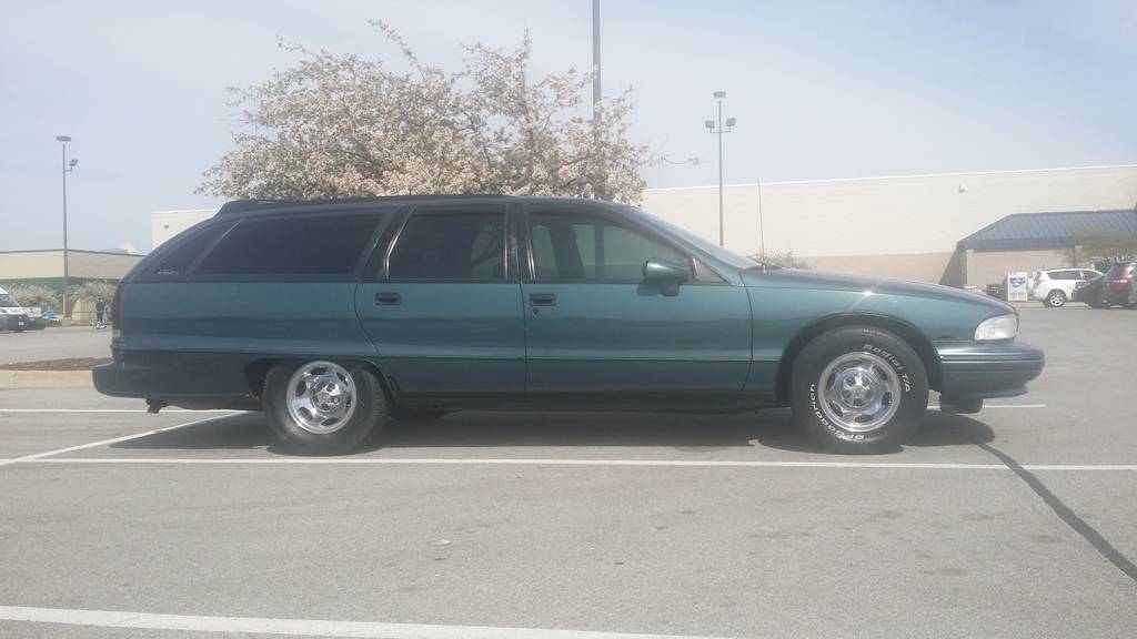 New rims for the Caprice Wagon 20160418_153746