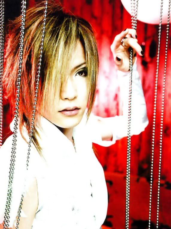 GazettE (Visual kei) - Pgina 12 Uruha