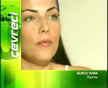 Burcu Kara En Yeni ve Farkl Resimler - Sayfa 5 20080829_Yesil5wmv_000021220