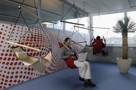 How does Google's office looks like? Google_017