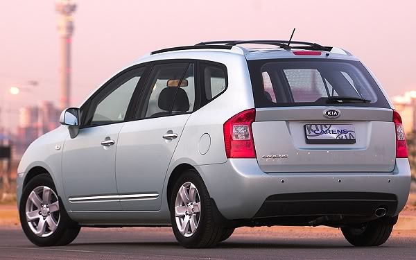 Kia carens 2012