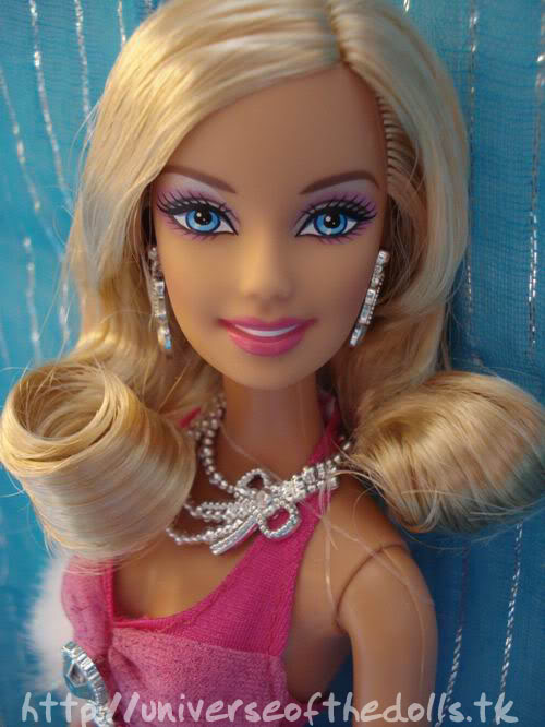Mi nueva Barbie Fashionistas "Glam" BarbieFashionistasGlam2009017copia
