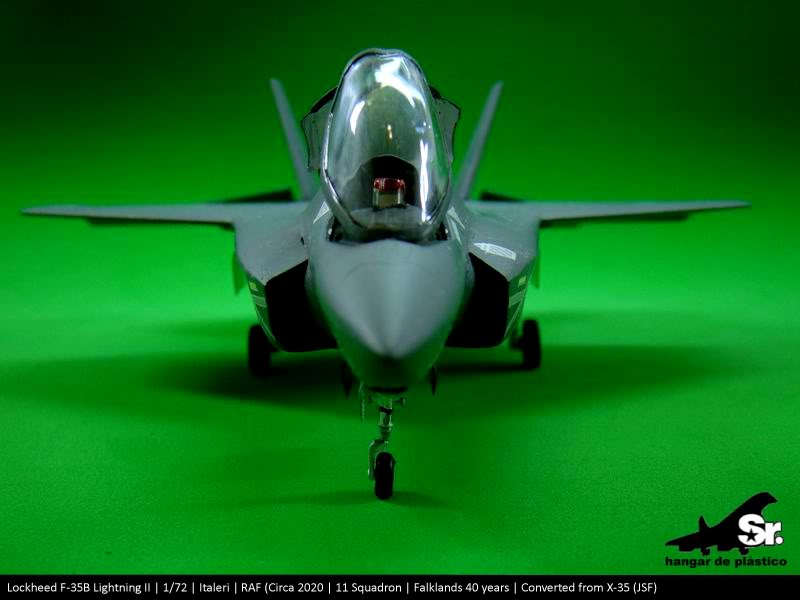 Lockheed F-35B Lightning II | RAF | Italeri | 1/72  Sr00323_f-35b_raf_36