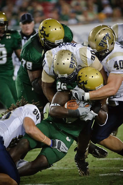 2010 Week 7 Discussion Usf-bulls-3